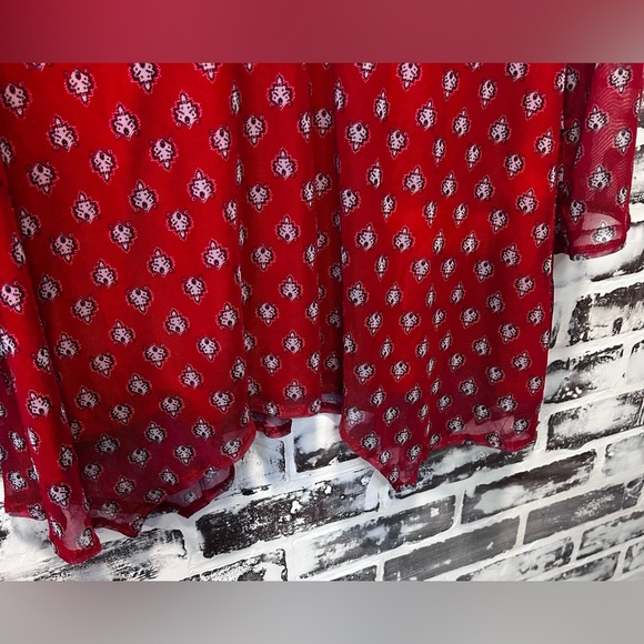 Skye's the Limit Modern Boho Whimsical Artsy Print Red Mesh Blouse Size XL - Picture 5 of 8